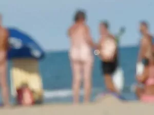 سيسيليا الأبيض سكوت  ...