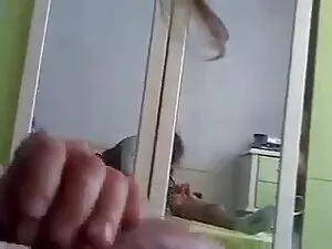 أحمر دمية سحر العضلا ...