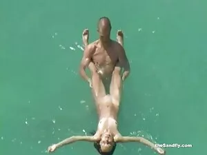 القط اللعين و الحلما ...