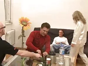 شاب مارس الجنس من قب ...