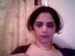 شقراء الحصول على مار ...