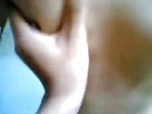 رجل مفلس امرأة مشعرا ...