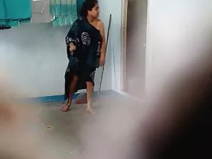 عاهرة مارس الجنس في  ...