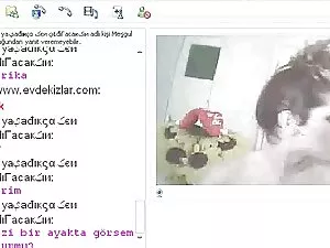 سمراء لاتينا اللسان  ...